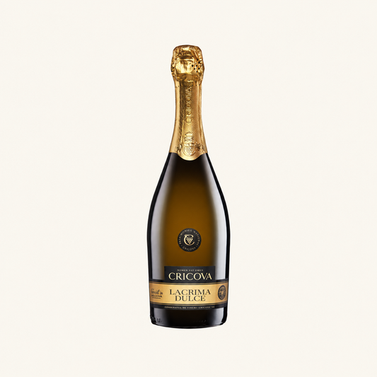 Cricova Lacrima Dulce – Semi-Dry White Sparkling Wine – front-facing bottle on white background